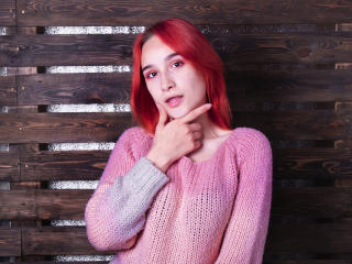 HeidiBow HeidiBow