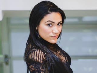 Фото секси-профайла модели CristalGates, веб-камера которой снимает очень горячие шоу в режиме реального времени!